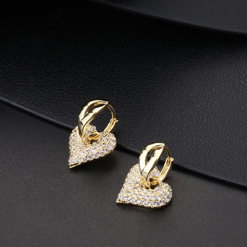 Simple Copper Zircon Micro-inlaid Love Ear Clip Light Luxury Personalized Minority